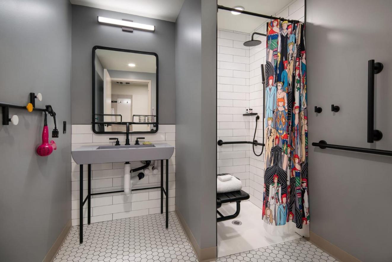 Moxy Portland Downtown Hotel Kültér fotó